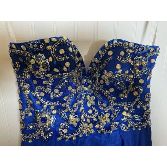 Strapless Beaded Formal Gown Size 6 Royal Blue Prom Wedding by Cinderella - Picture 3 of 8